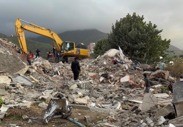 Debris removal after two powerful earthquakes in Venezuela.