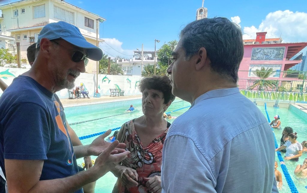 Local community members in Cuba.
